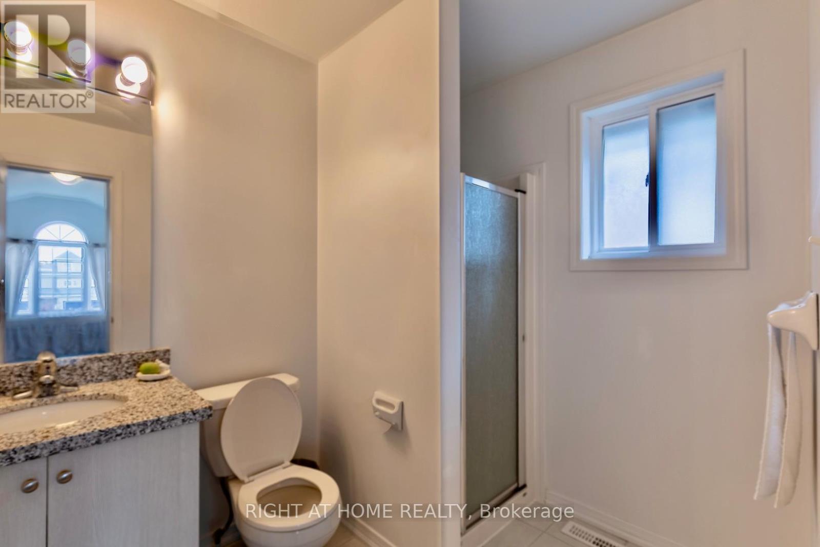 2110 Galloway Street, Innisfil, Ontario  L9S 4B7 - Photo 19 - N12971224