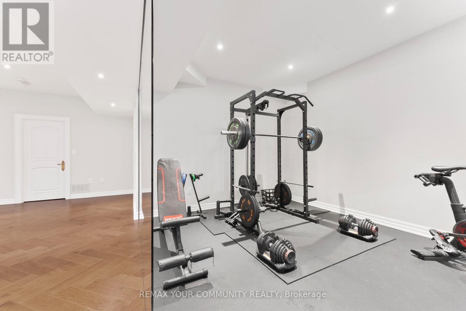 21 Bute Court, Vaughan, Ontario  L6A 1P3 - Photo 29 - N12971232