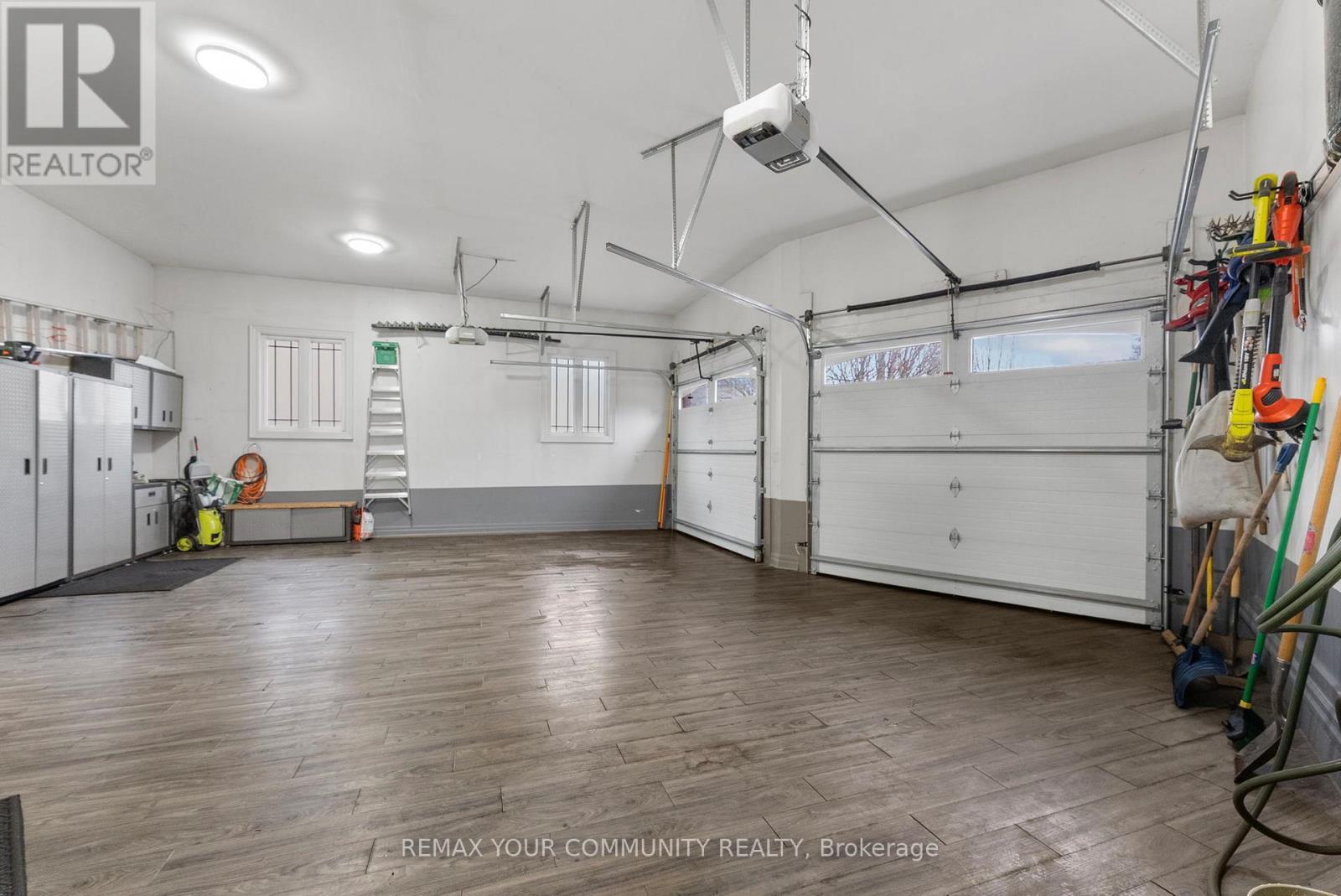 21 Bute Court, Vaughan, Ontario  L6A 1P3 - Photo 34 - N12971232