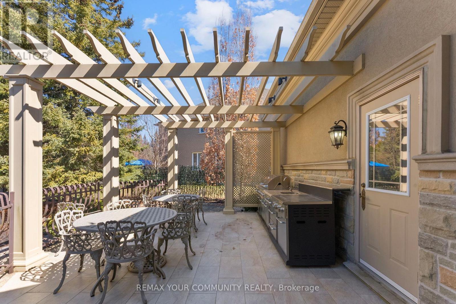 21 Bute Court, Vaughan, Ontario  L6A 1P3 - Photo 39 - N12971232