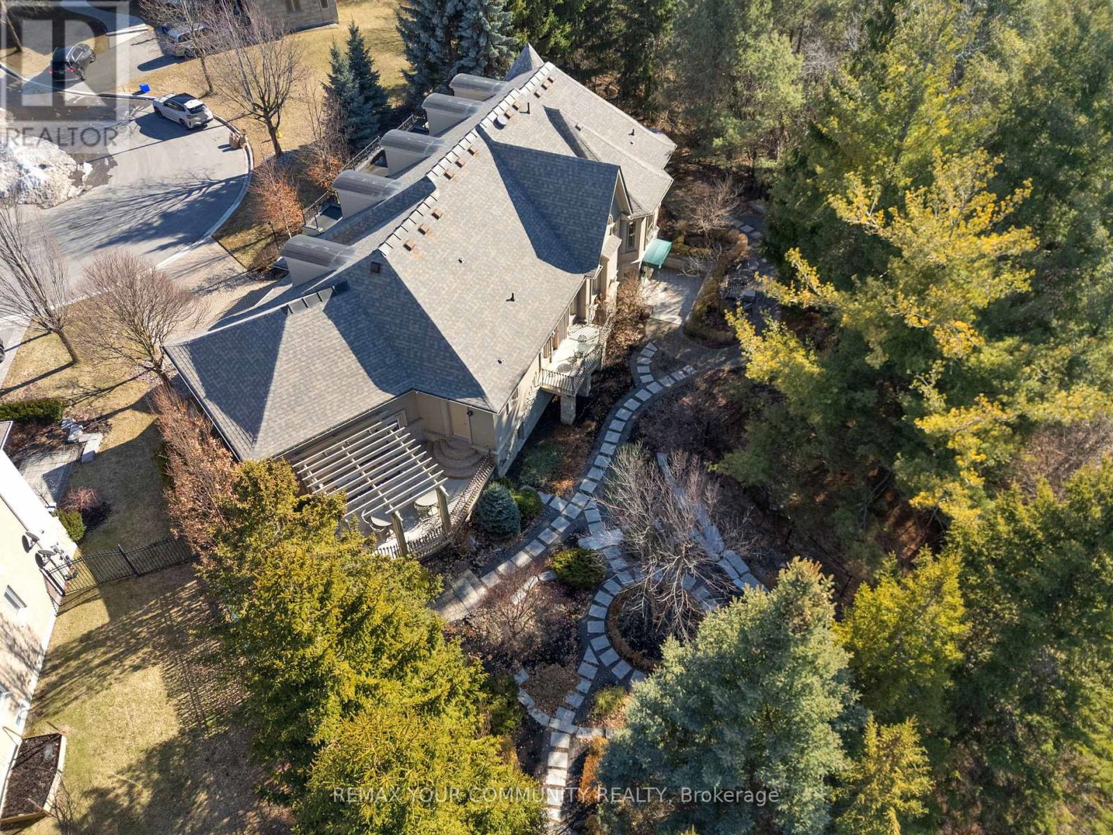 21 Bute Court, Vaughan, Ontario  L6A 1P3 - Photo 40 - N12971232