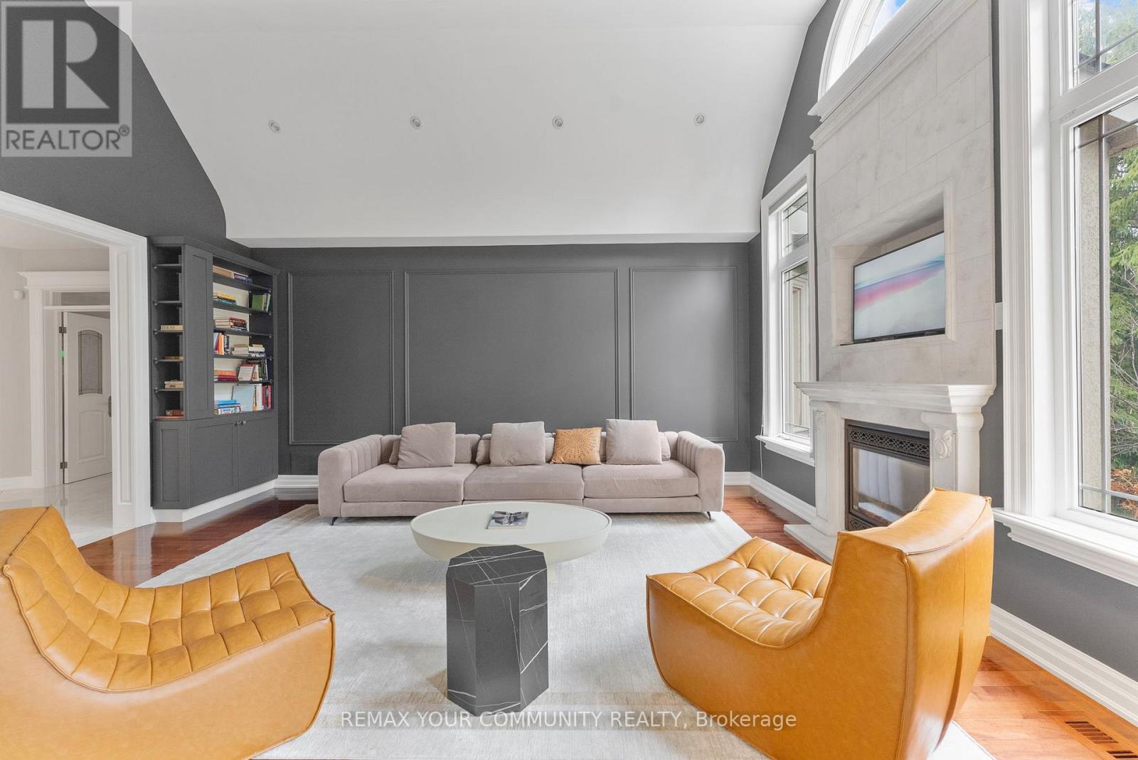 21 Bute Court, Vaughan, Ontario  L6A 1P3 - Photo 7 - N12971232