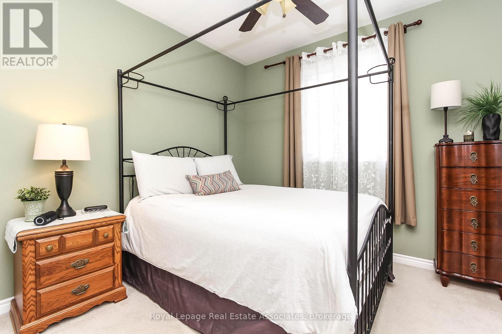 139 White Sands Way, Wasaga Beach, Ontario  L9Z 0E3 - Photo 14 - S12970960