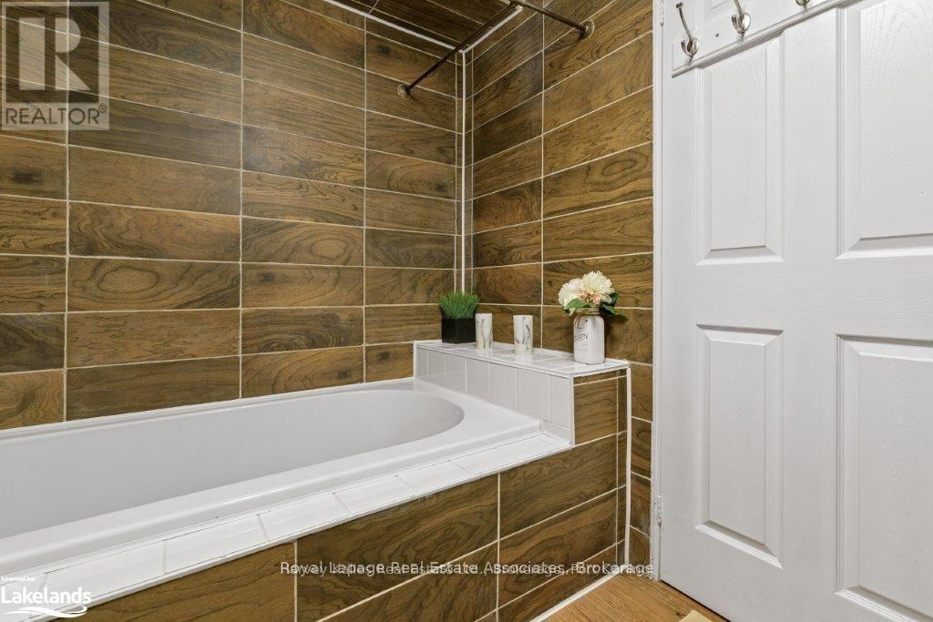 139 White Sands Way, Wasaga Beach, Ontario  L9Z 0E3 - Photo 21 - S12970960