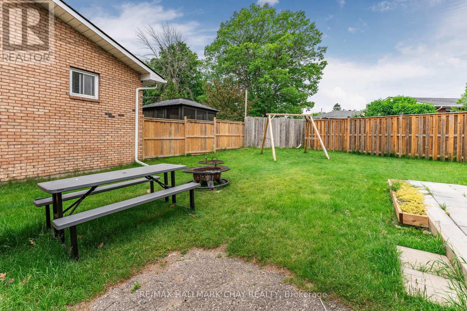 Lower - 66 Vents Beach Road, Tay (Victoria Harbour), Ontario  L0K 2A0 - Photo 12 - S12971030