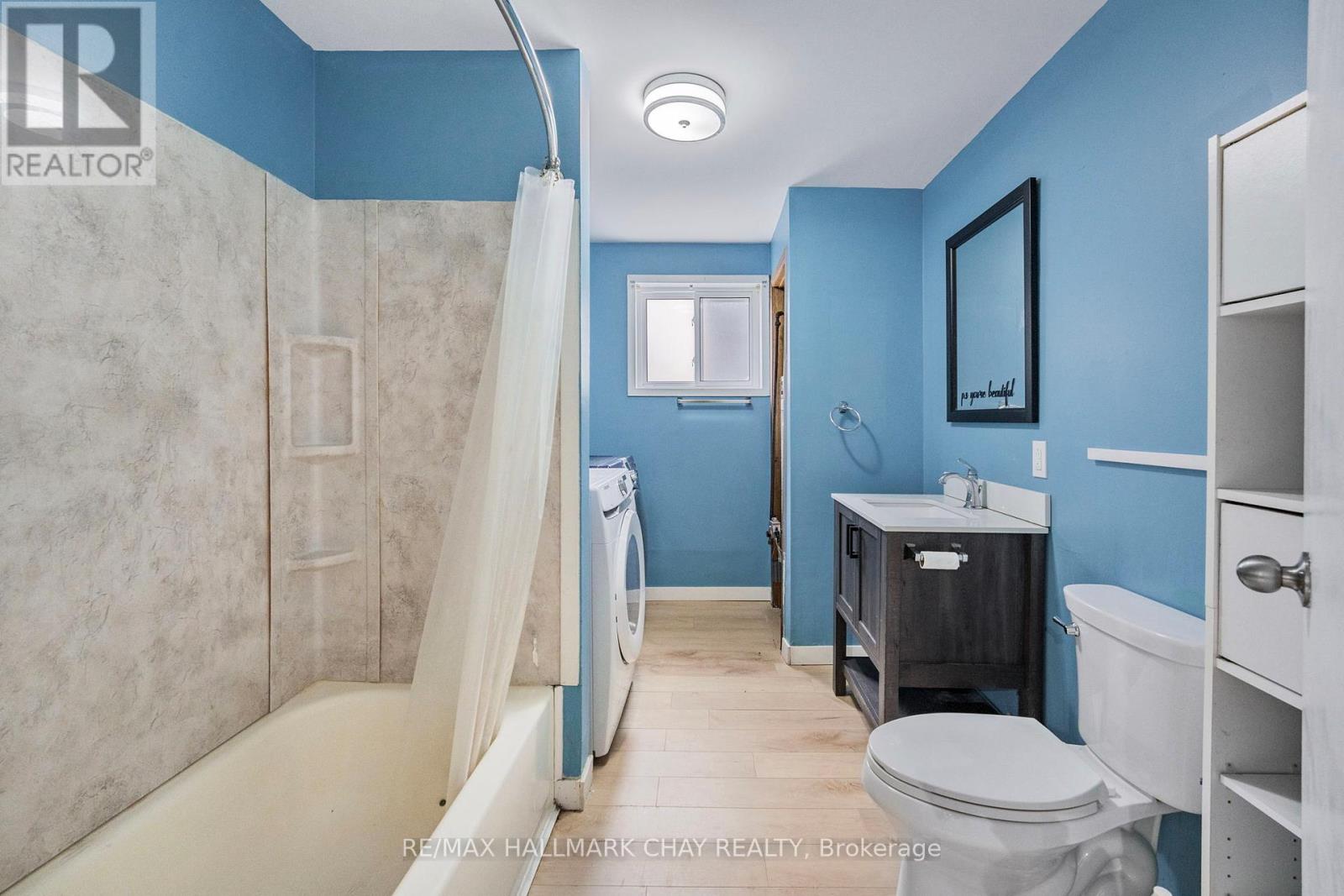 Lower - 66 Vents Beach Road, Tay (Victoria Harbour), Ontario  L0K 2A0 - Photo 5 - S12971030