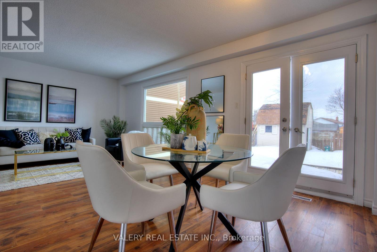 24 Lampman Ln Lane, Barrie (Letitia Heights), Ontario  L4N 5B1 - Photo 8 - S12971198