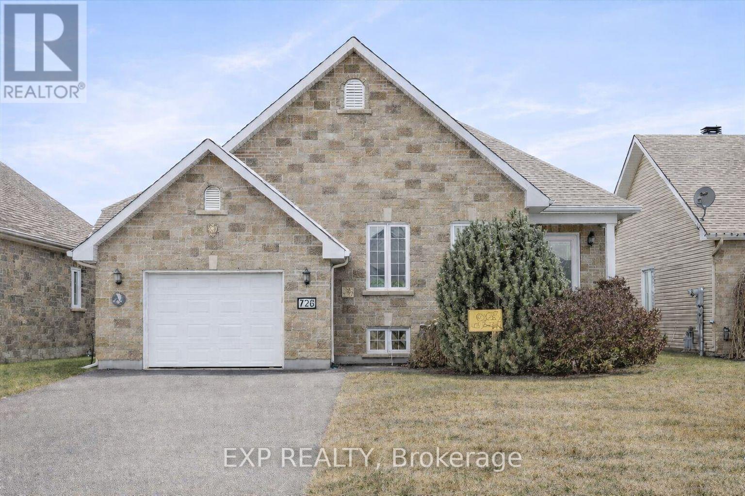 726 DES POMMIERS STREET, Casselman, Ontario