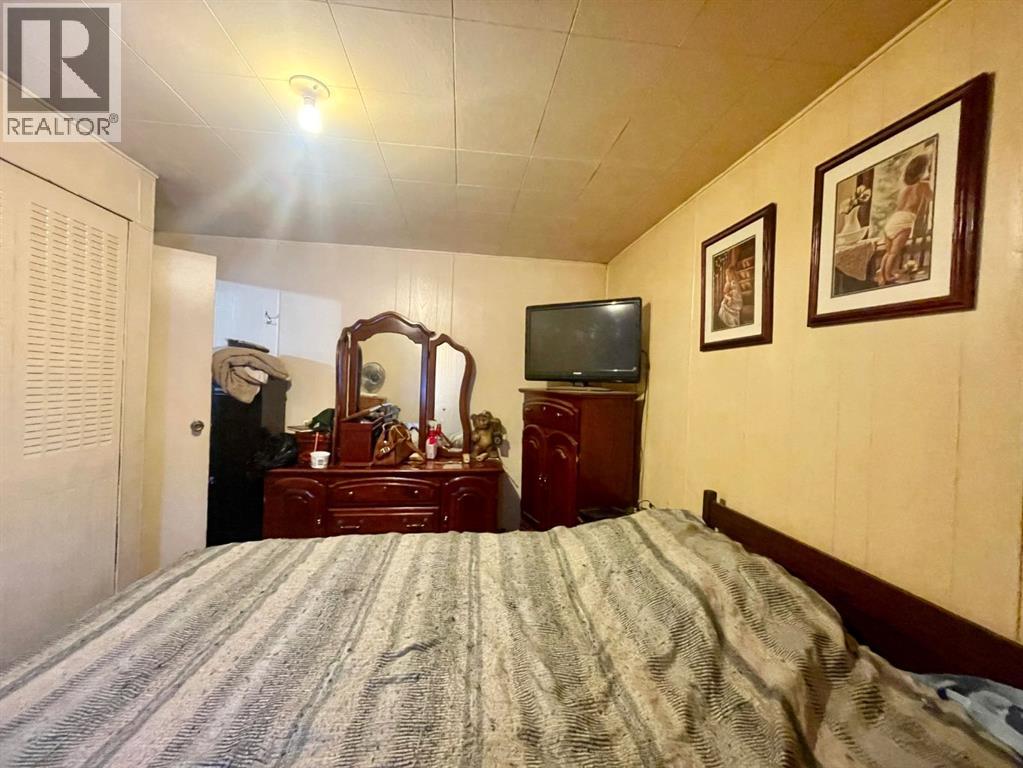 6432 17 Avenue, Edson, Alberta  T7E 1S4 - Photo 16 - A2124317