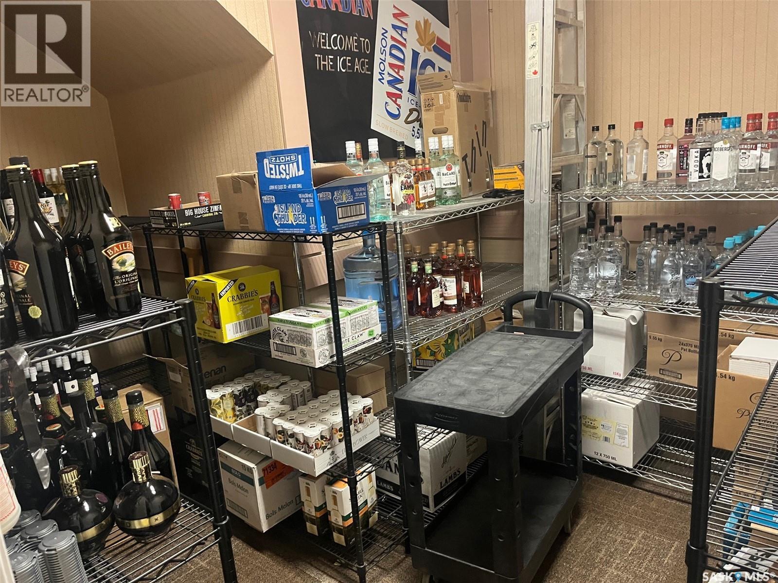 118 1st Avenue E, Leader, Saskatchewan  S0N 1H0 - Photo 12 - SK032289