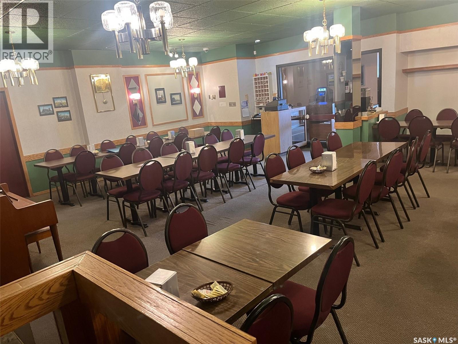 118 1st Avenue E, Leader, Saskatchewan  S0N 1H0 - Photo 17 - SK032289