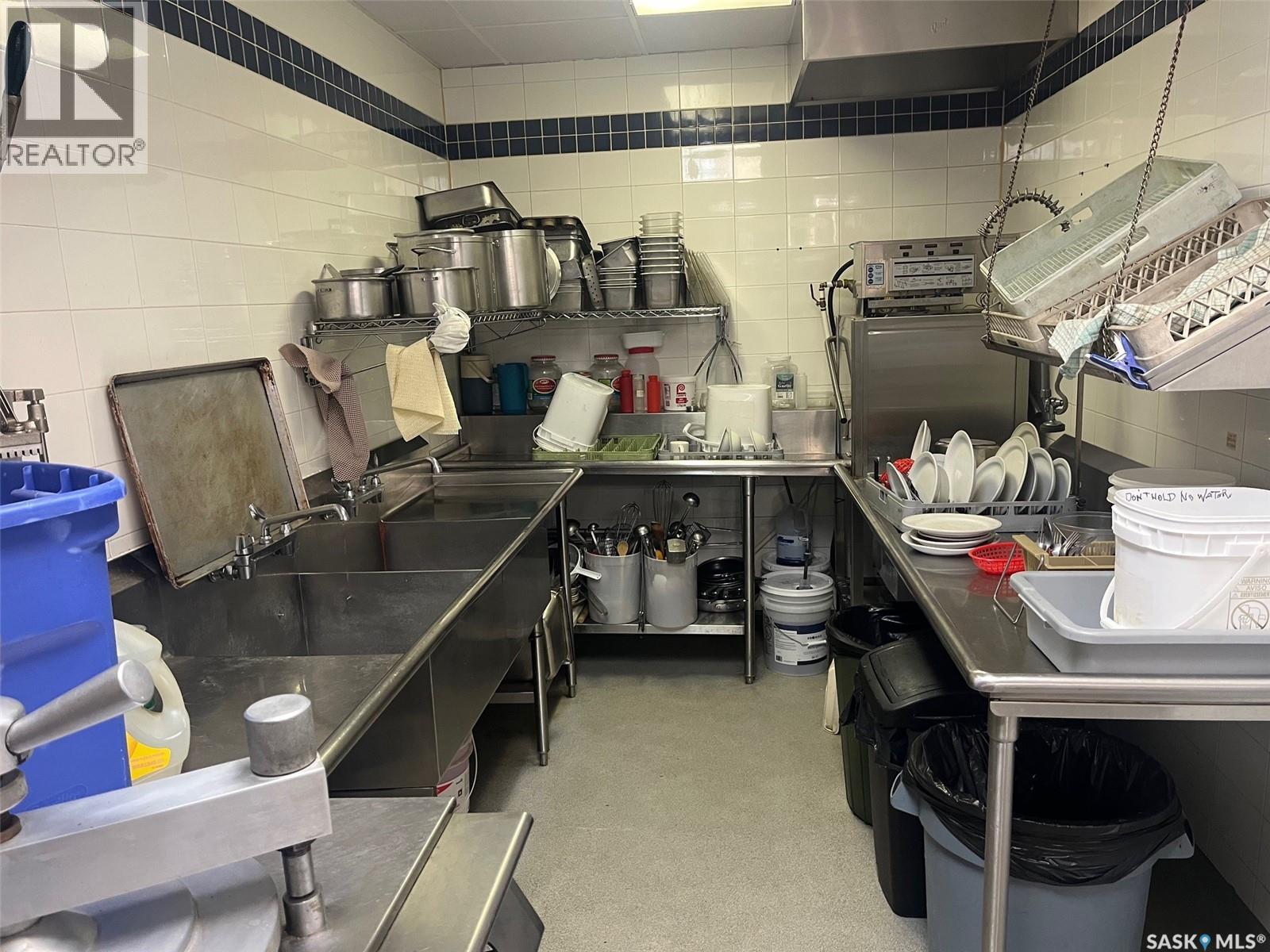 118 1st Avenue E, Leader, Saskatchewan  S0N 1H0 - Photo 22 - SK032289