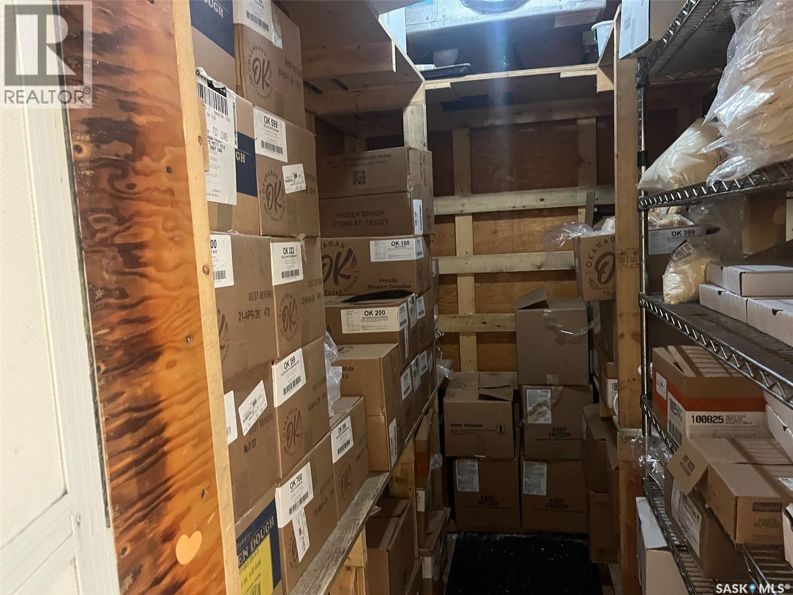 118 1st Avenue E, Leader, Saskatchewan  S0N 1H0 - Photo 24 - SK032289