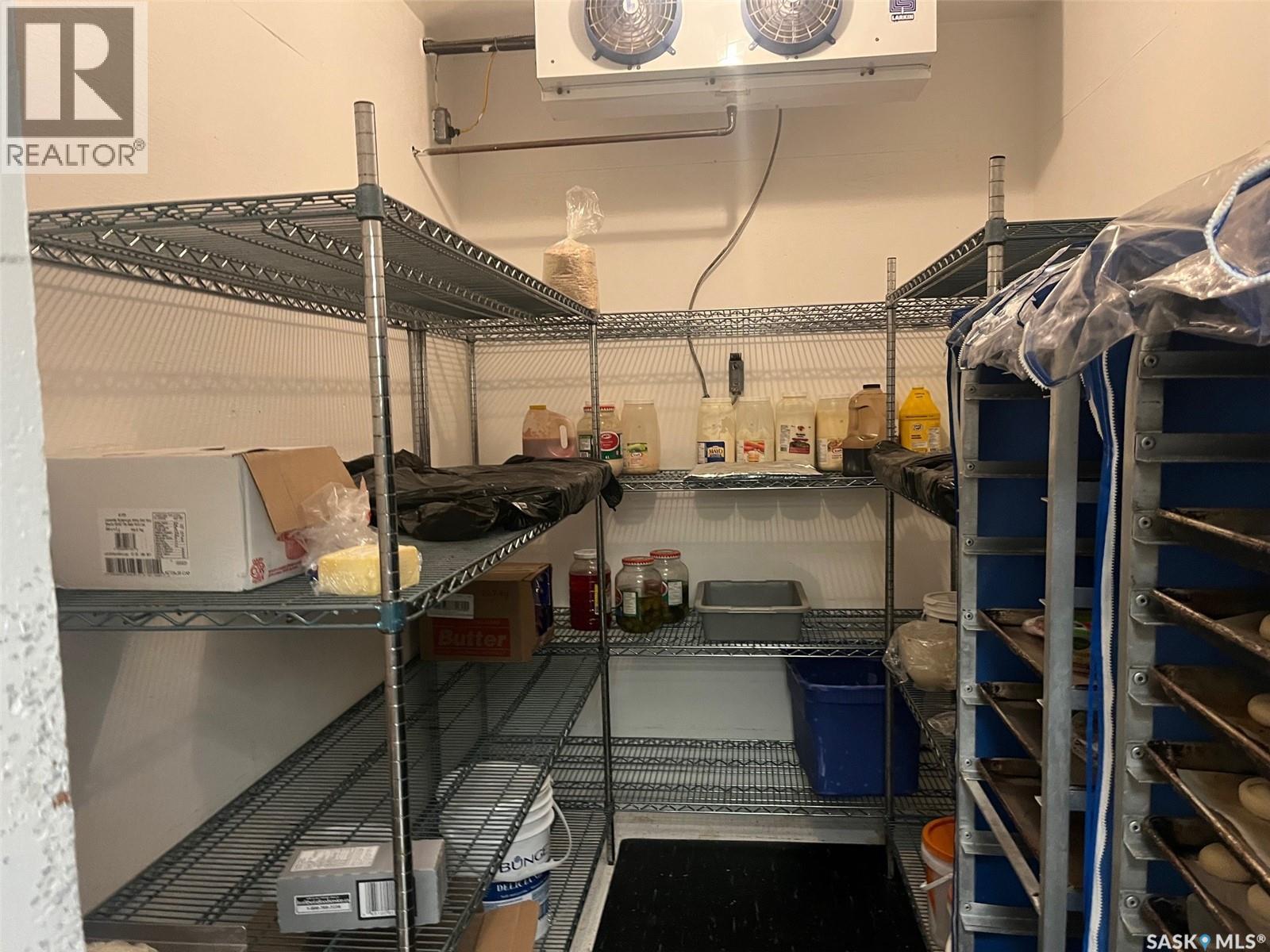 118 1st Avenue E, Leader, Saskatchewan  S0N 1H0 - Photo 25 - SK032289