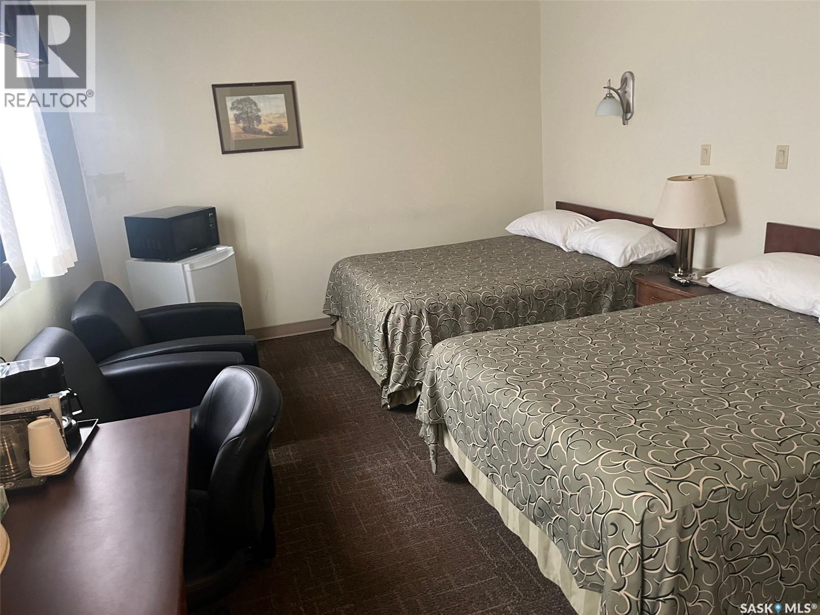 118 1st Avenue E, Leader, Saskatchewan  S0N 1H0 - Photo 35 - SK032289