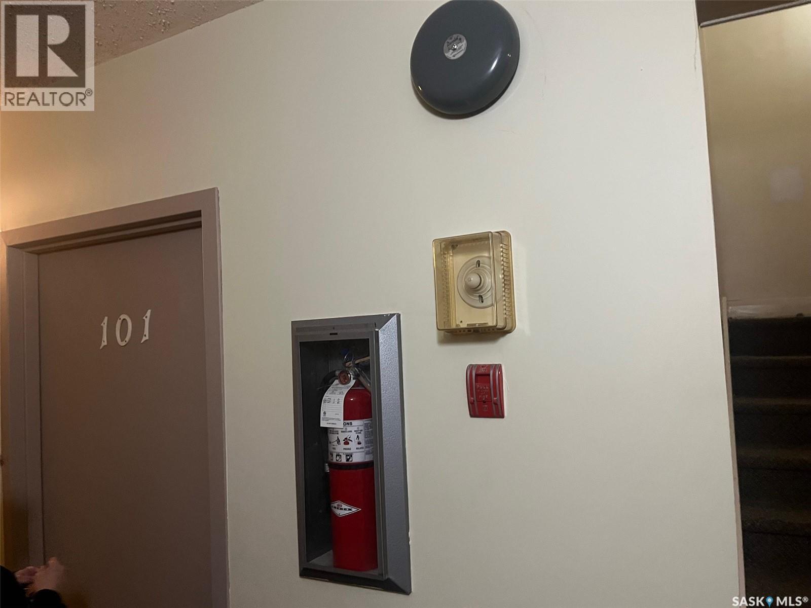 118 1st Avenue E, Leader, Saskatchewan  S0N 1H0 - Photo 41 - SK032289