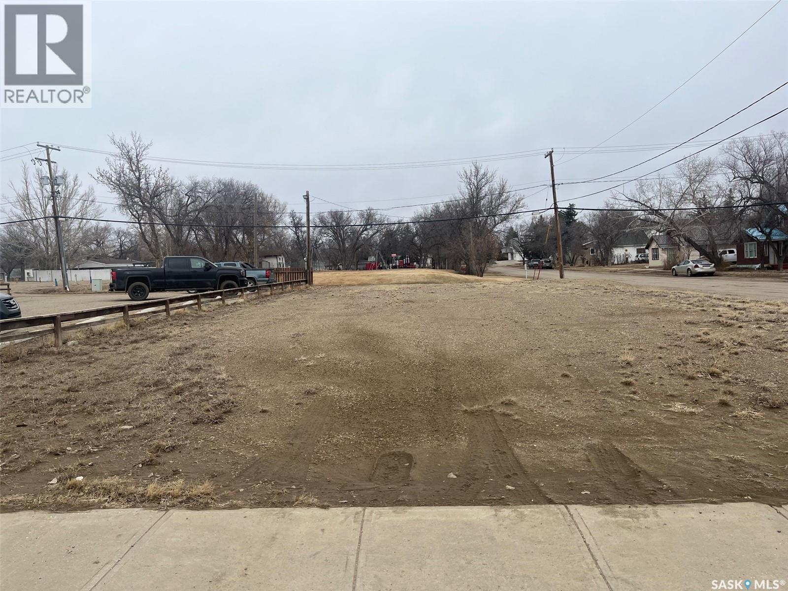 118 1st Avenue E, Leader, Saskatchewan  S0N 1H0 - Photo 6 - SK032289