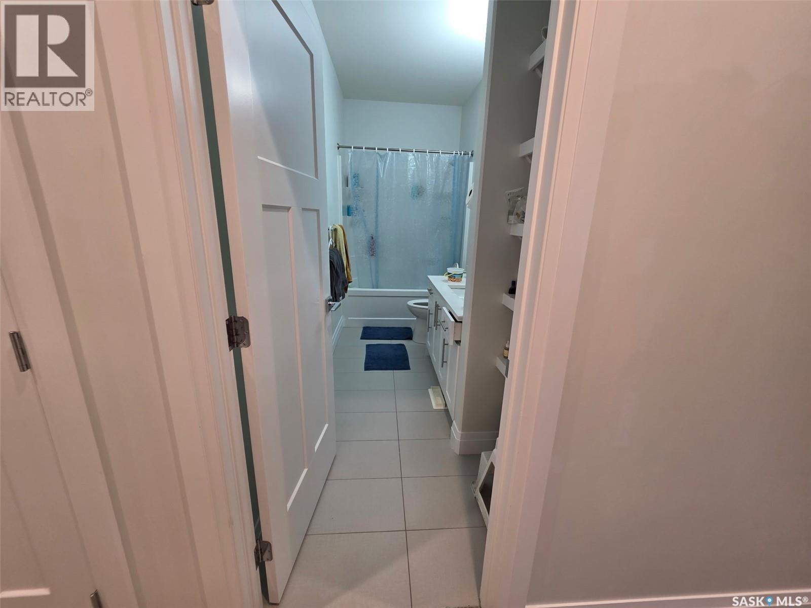 4118 Diefenbaker Drive, Saskatoon, Saskatchewan  S7L 6W8 - Photo 28 - SK032141