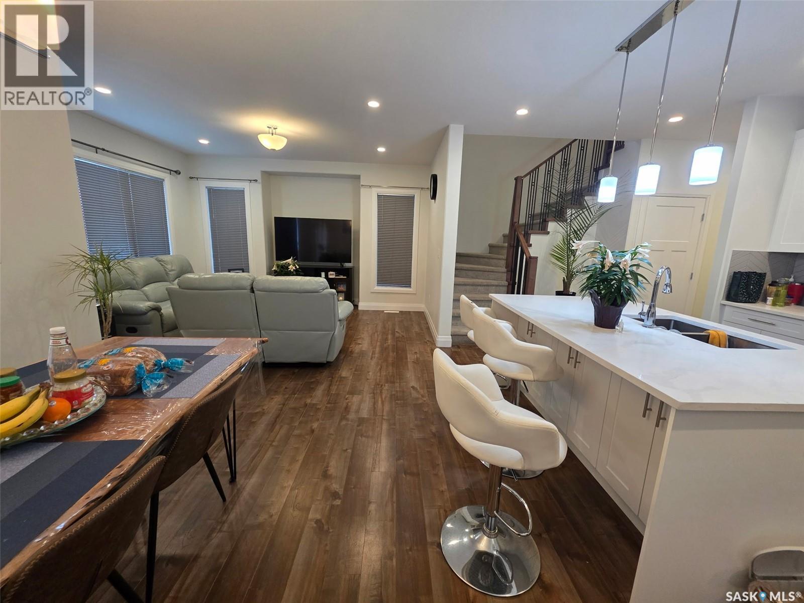 4118 Diefenbaker Drive, Saskatoon, Saskatchewan  S7L 6W8 - Photo 8 - SK032141