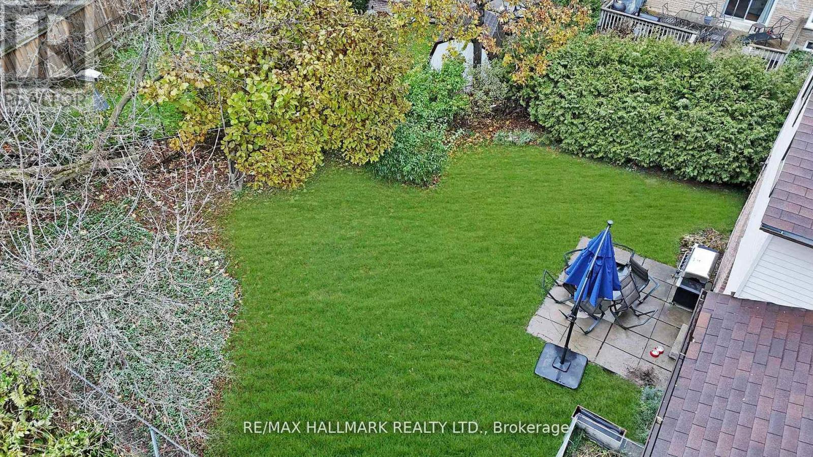 22 Avondale Crescent, Aurora, Ontario  L4G 3P6 - Photo 2 - N12808688