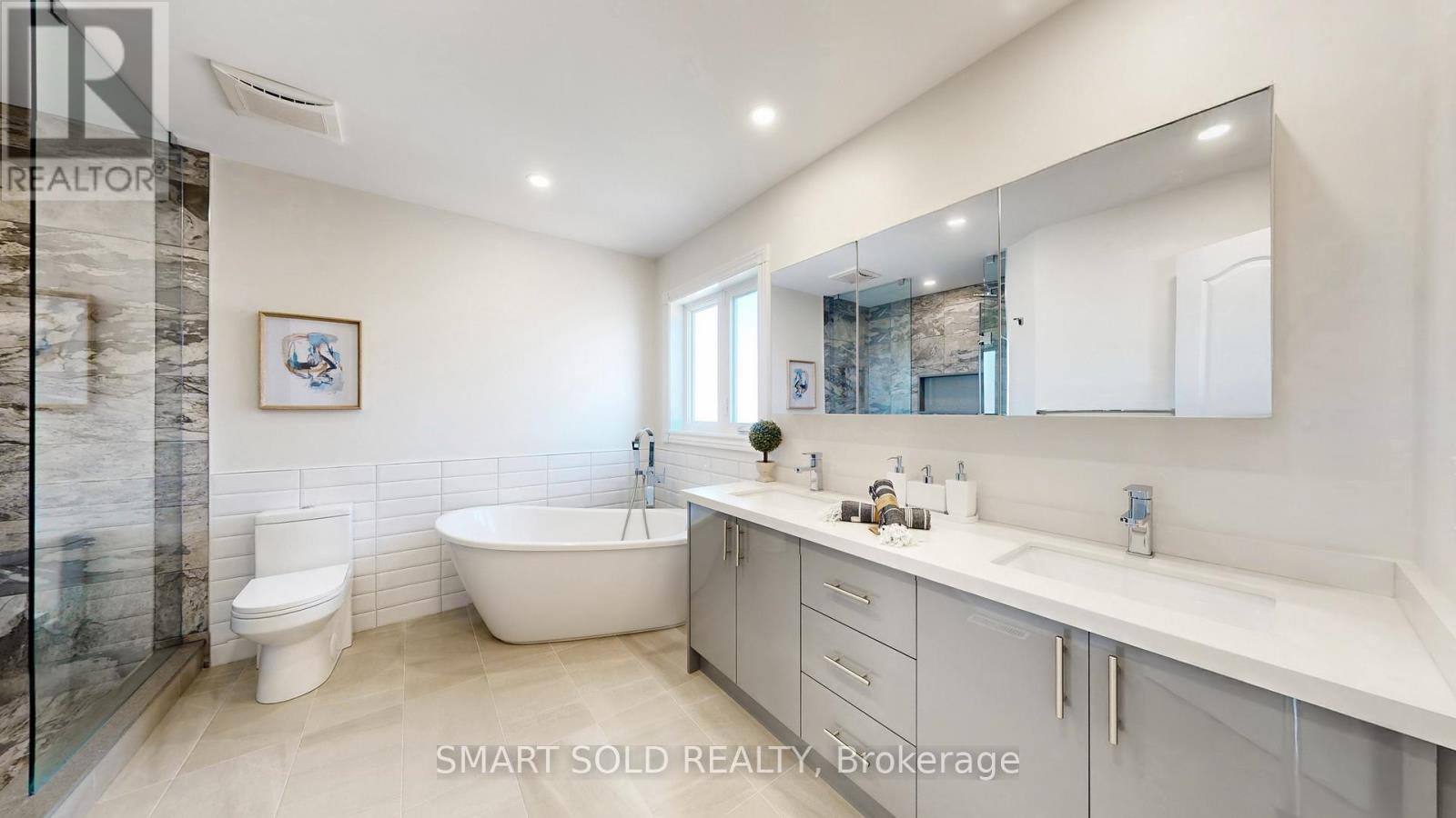 3 Manorwood Drive, Markham, Ontario  L6C 2S9 - Photo 26 - N12962864