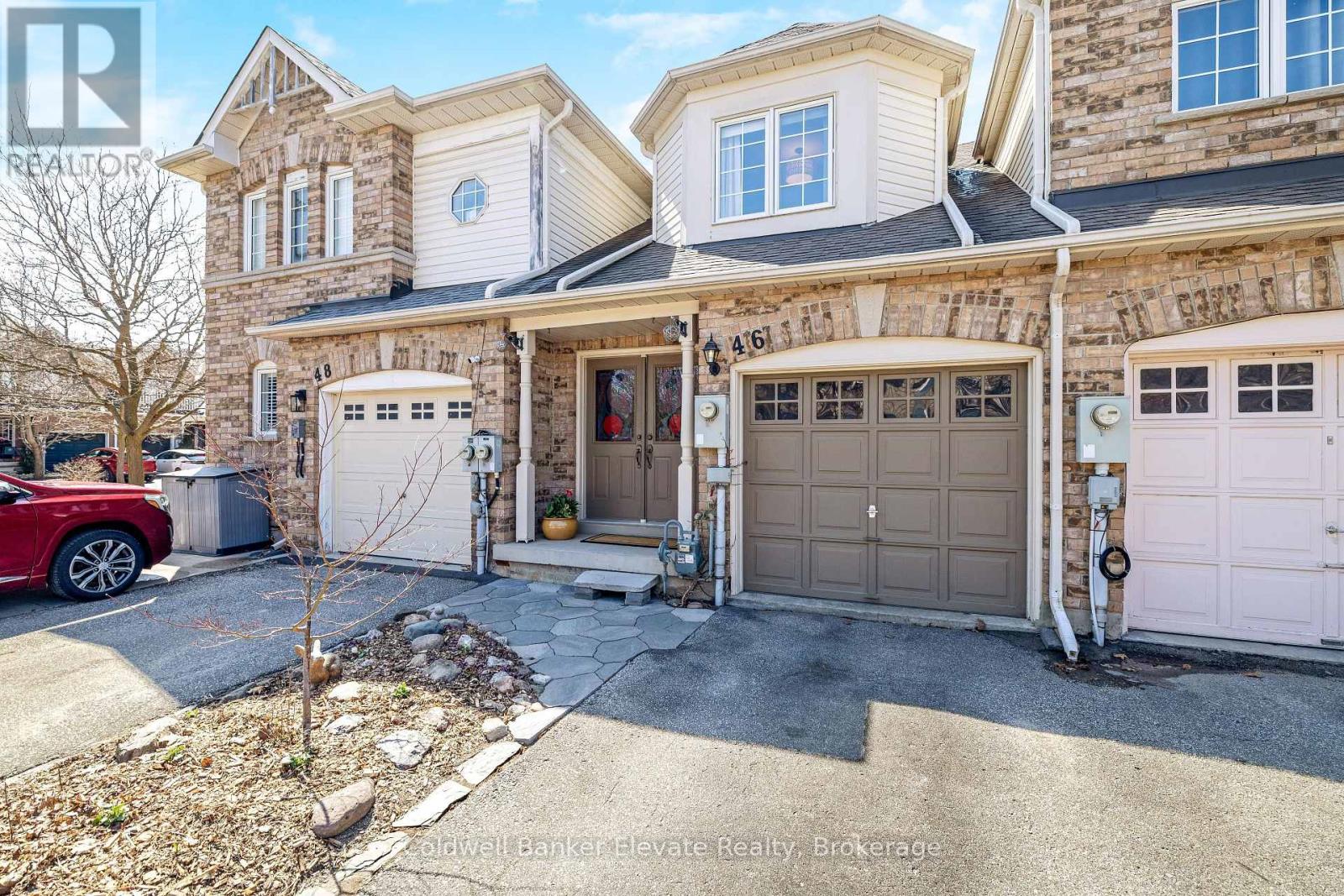 46 Harding Street, Halton Hills, Ontario  L7G 6B2 - Photo 5 - W12970918