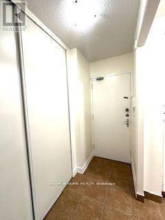 211 - 335 Driftwood Avenue, Toronto, Ontario  M3N 2P3 - Photo 6 - W12970978