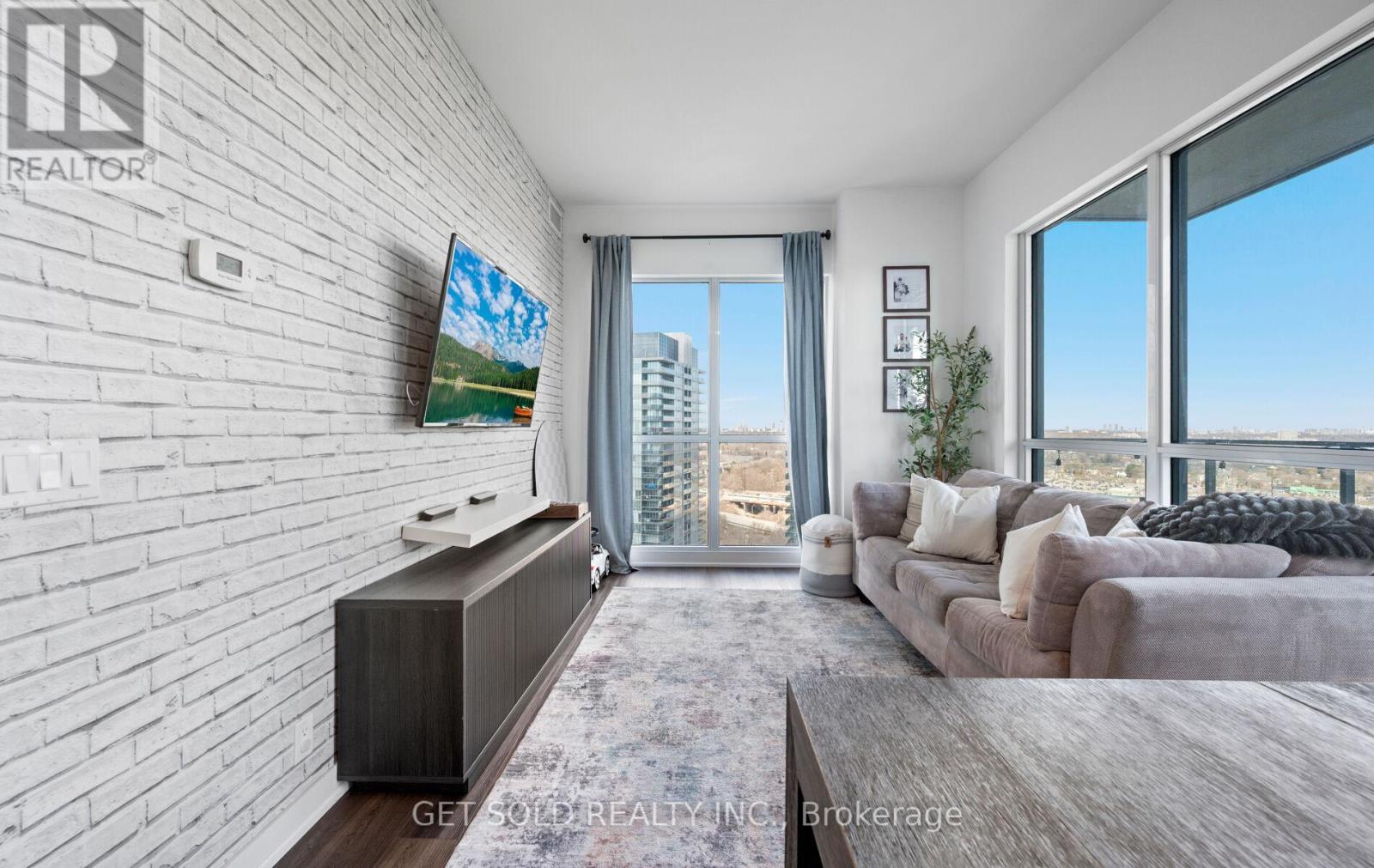 2407 - 10 Park Lawn Road, Toronto, Ontario  M8V 0H9 - Photo 12 - W12971012