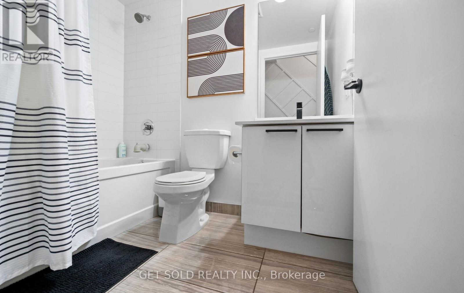 2407 - 10 Park Lawn Road, Toronto, Ontario  M8V 0H9 - Photo 14 - W12971012