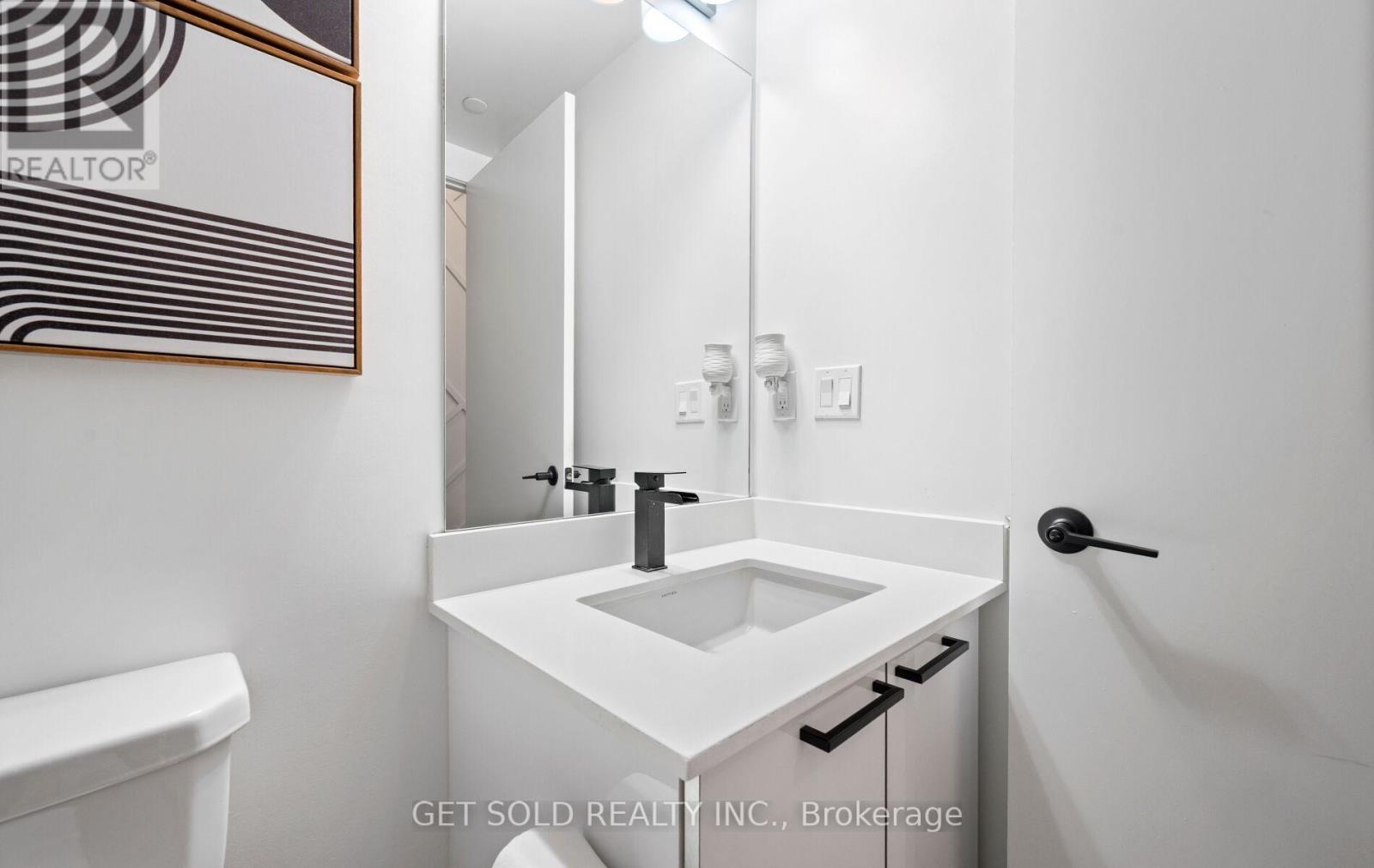 2407 - 10 Park Lawn Road, Toronto, Ontario  M8V 0H9 - Photo 15 - W12971012