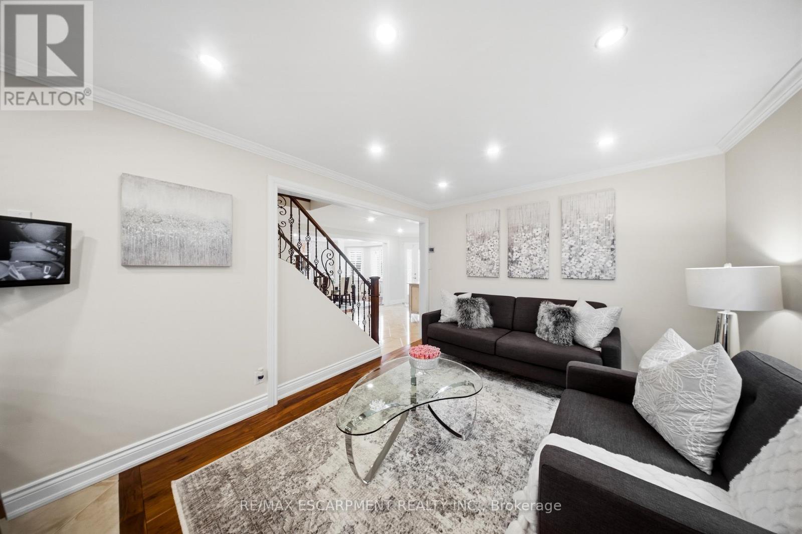 286 Winfield Terrace, Mississauga, Ontario  L5R 1N3 - Photo 15 - W12971024