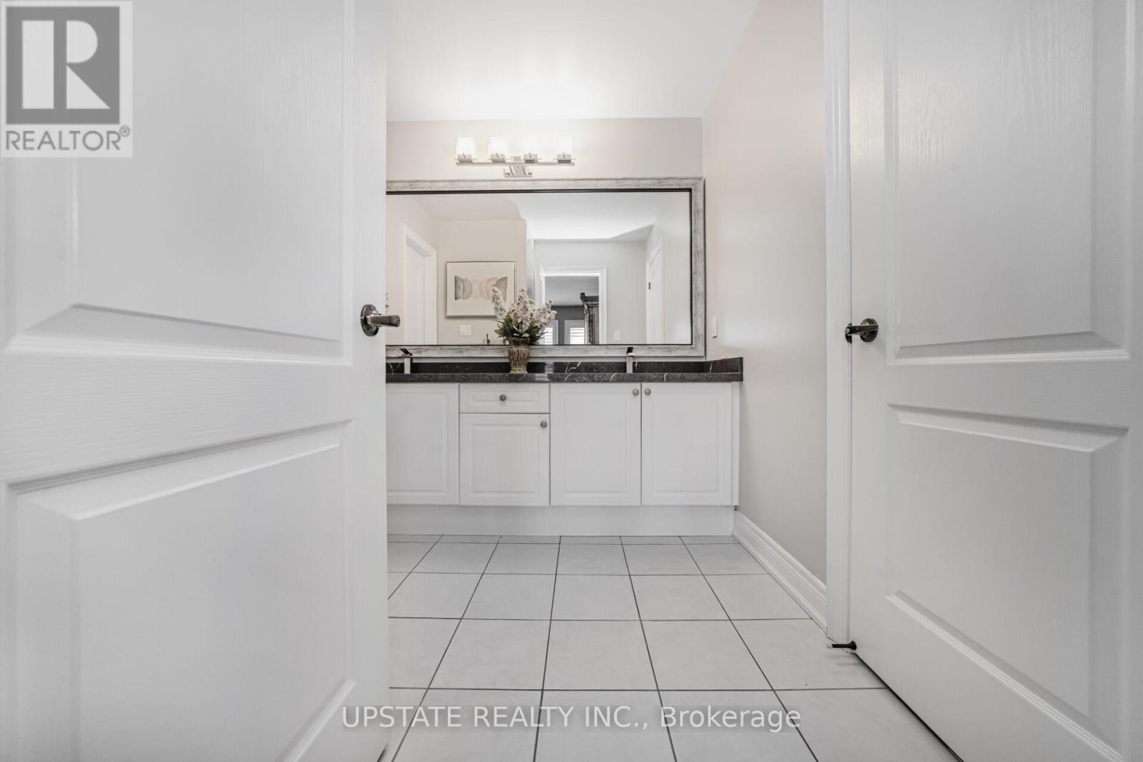 24 Haywood Drive, Brampton, Ontario  L6X 0W1 - Photo 32 - W12971042