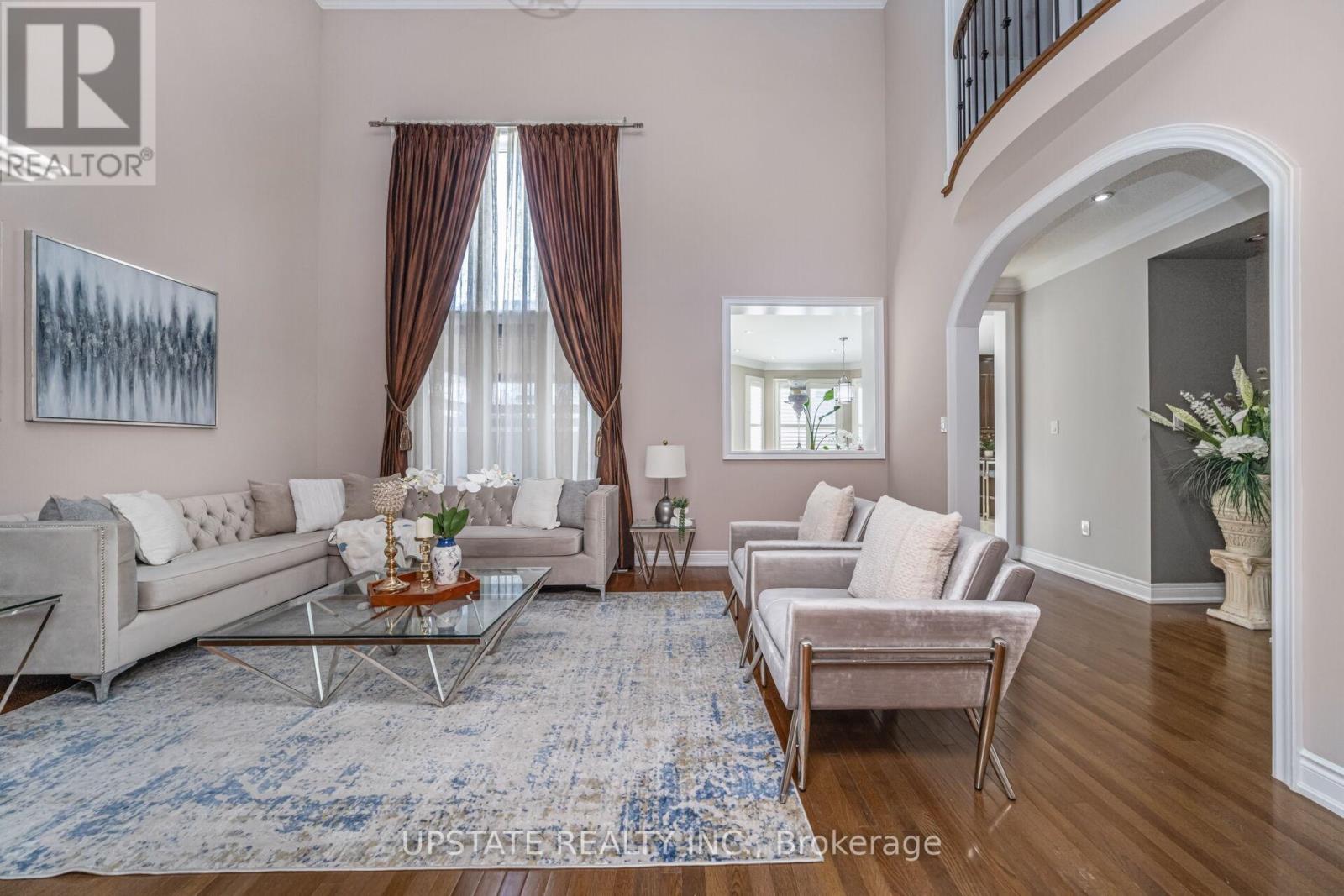 24 Haywood Drive, Brampton, Ontario  L6X 0W1 - Photo 7 - W12971042