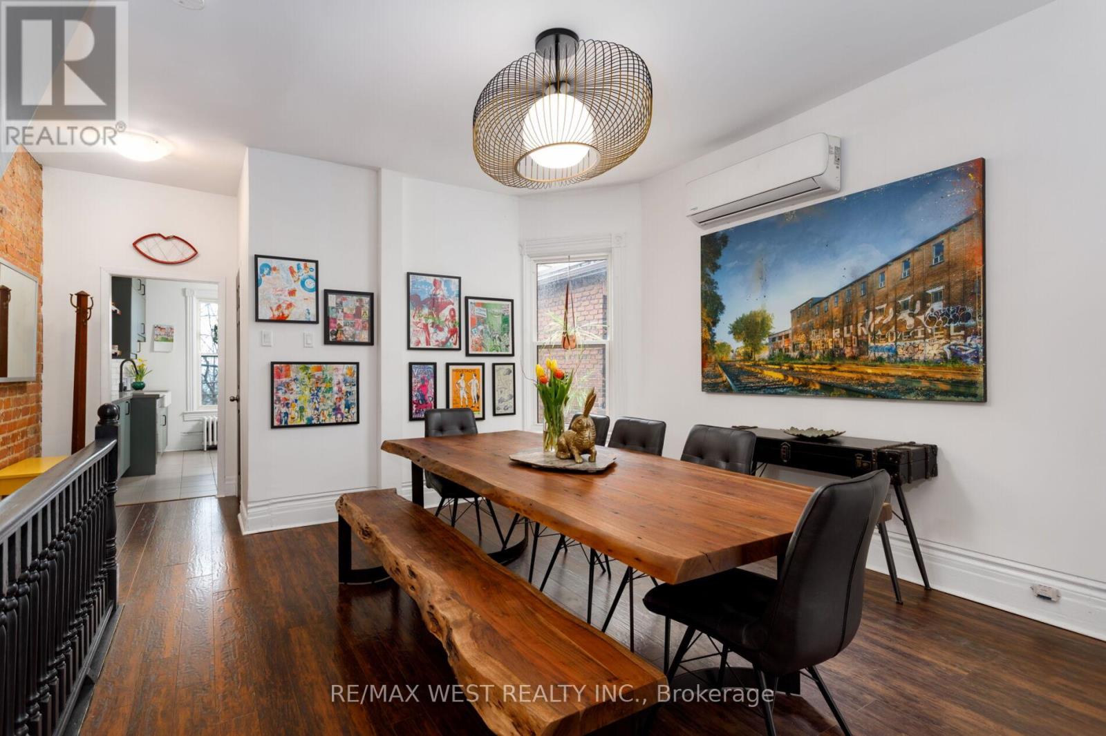 87 Springhurst Avenue, Toronto, Ontario  M6K 1B7 - Photo 10 - W12971104