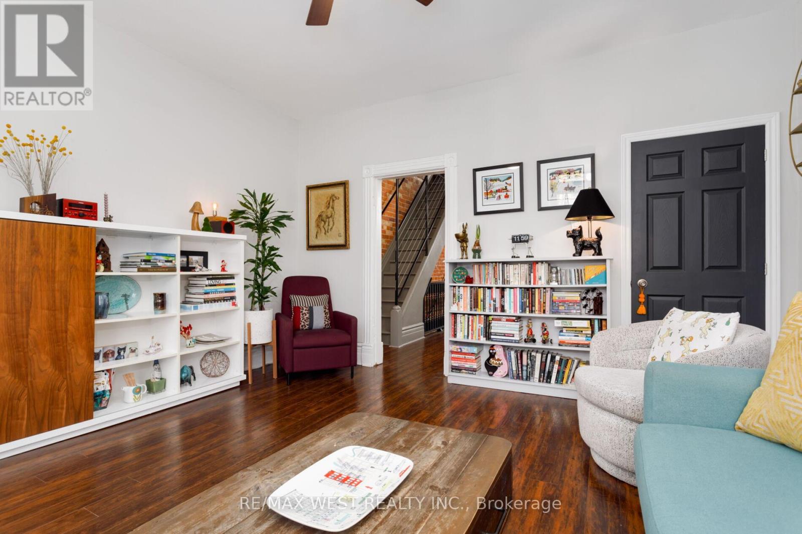 87 Springhurst Avenue, Toronto, Ontario  M6K 1B7 - Photo 14 - W12971104