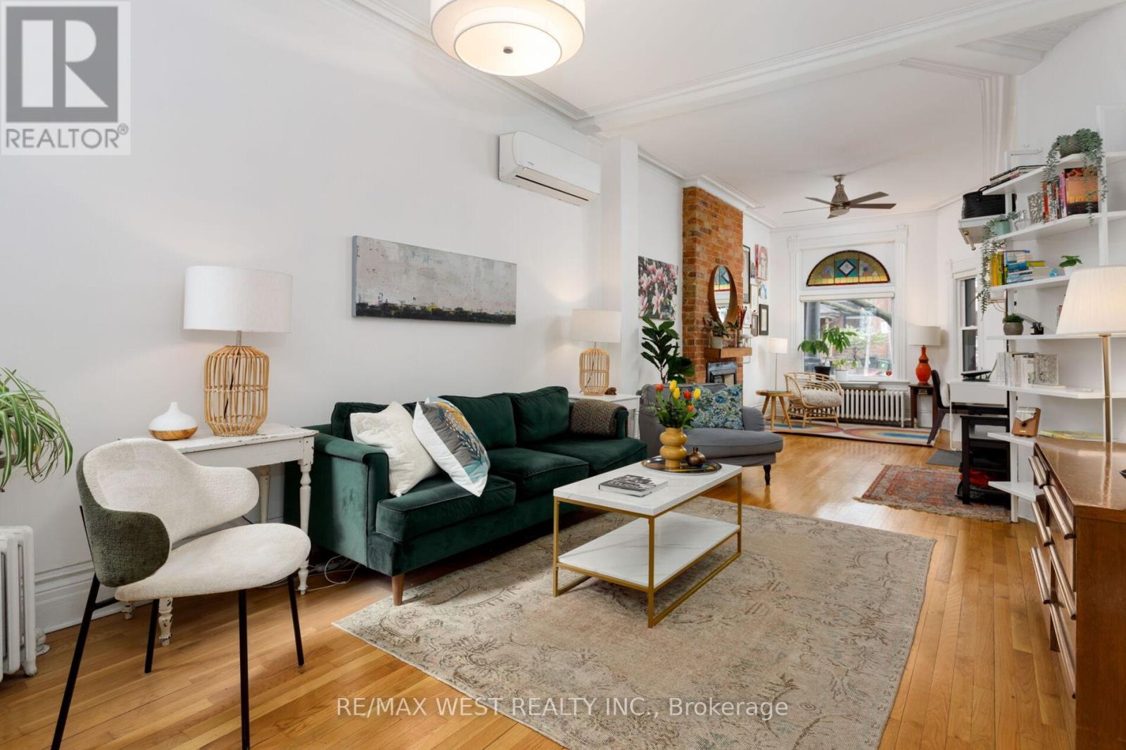 87 Springhurst Avenue, Toronto, Ontario  M6K 1B7 - Photo 31 - W12971104