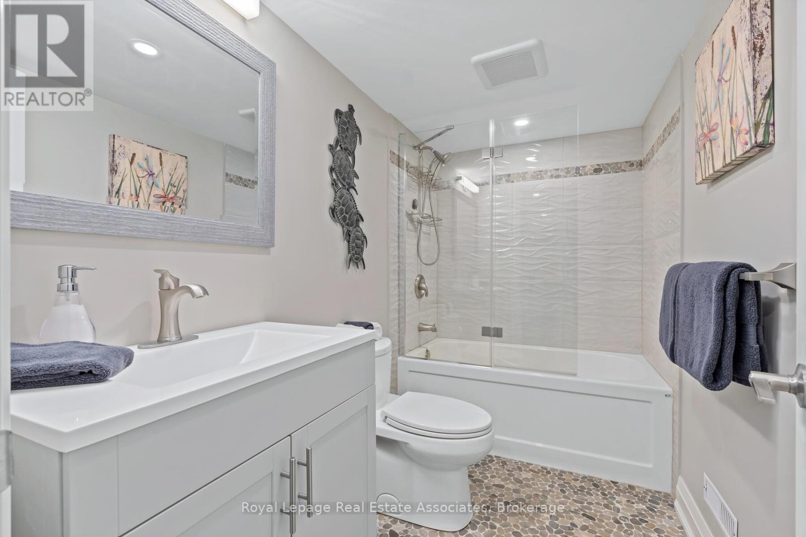 24 Stevens Crescent, Halton Hills, Ontario  L7G 1B6 - Photo 26 - W12971126