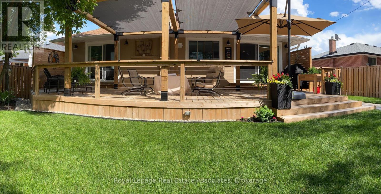 24 Stevens Crescent, Halton Hills, Ontario  L7G 1B6 - Photo 29 - W12971126