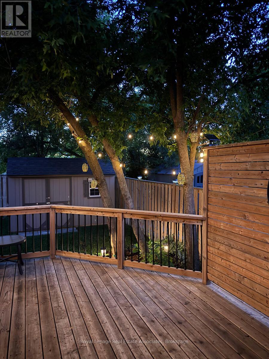 24 Stevens Crescent, Halton Hills, Ontario  L7G 1B6 - Photo 36 - W12971126