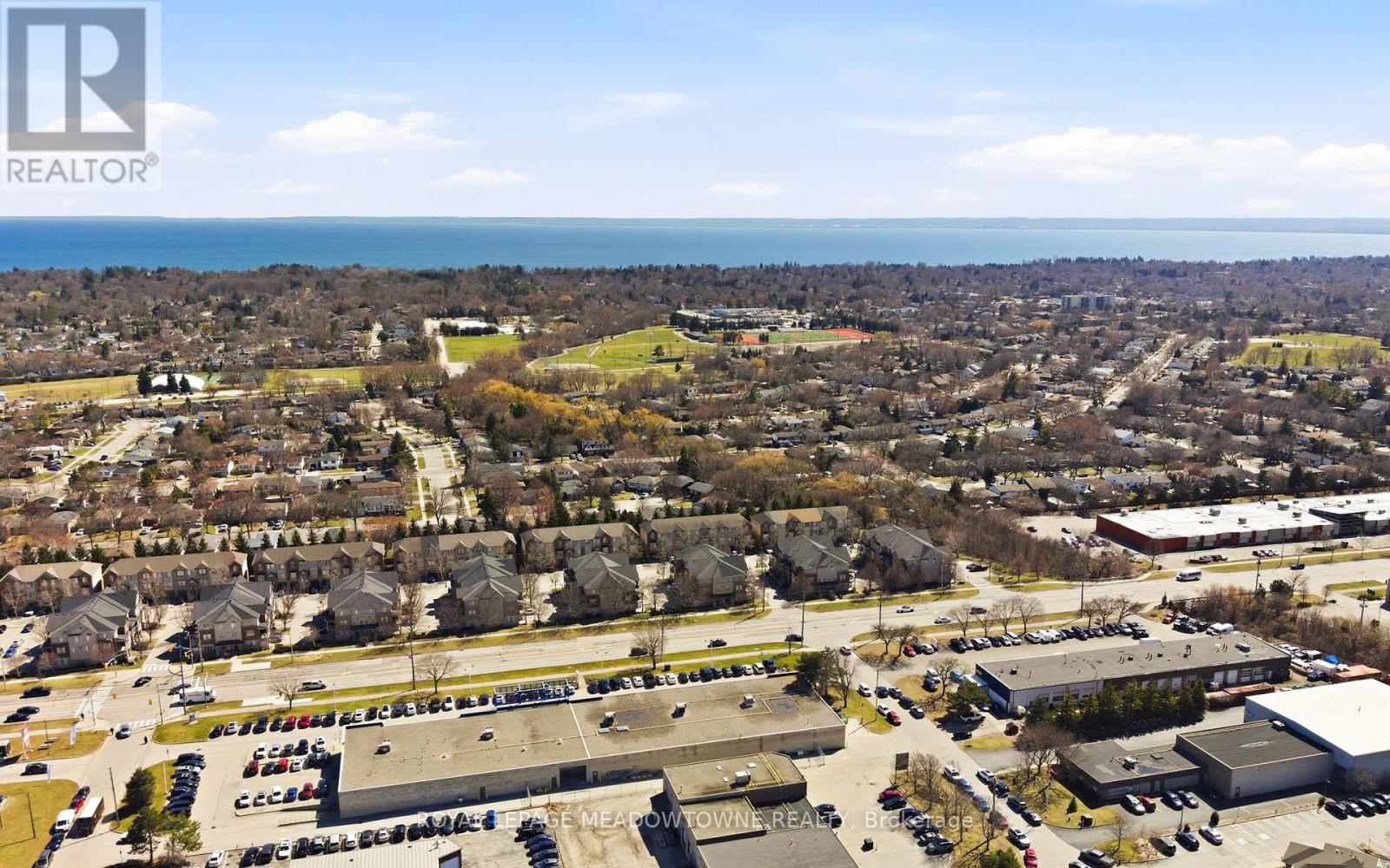 624 Maude Common, Burlington, Ontario  L7L 0C7 - Photo 47 - W12971144