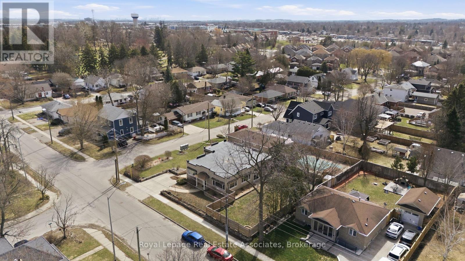 56 King Street, Halton Hills, Ontario  L7G 2G4 - Photo 49 - W12971148