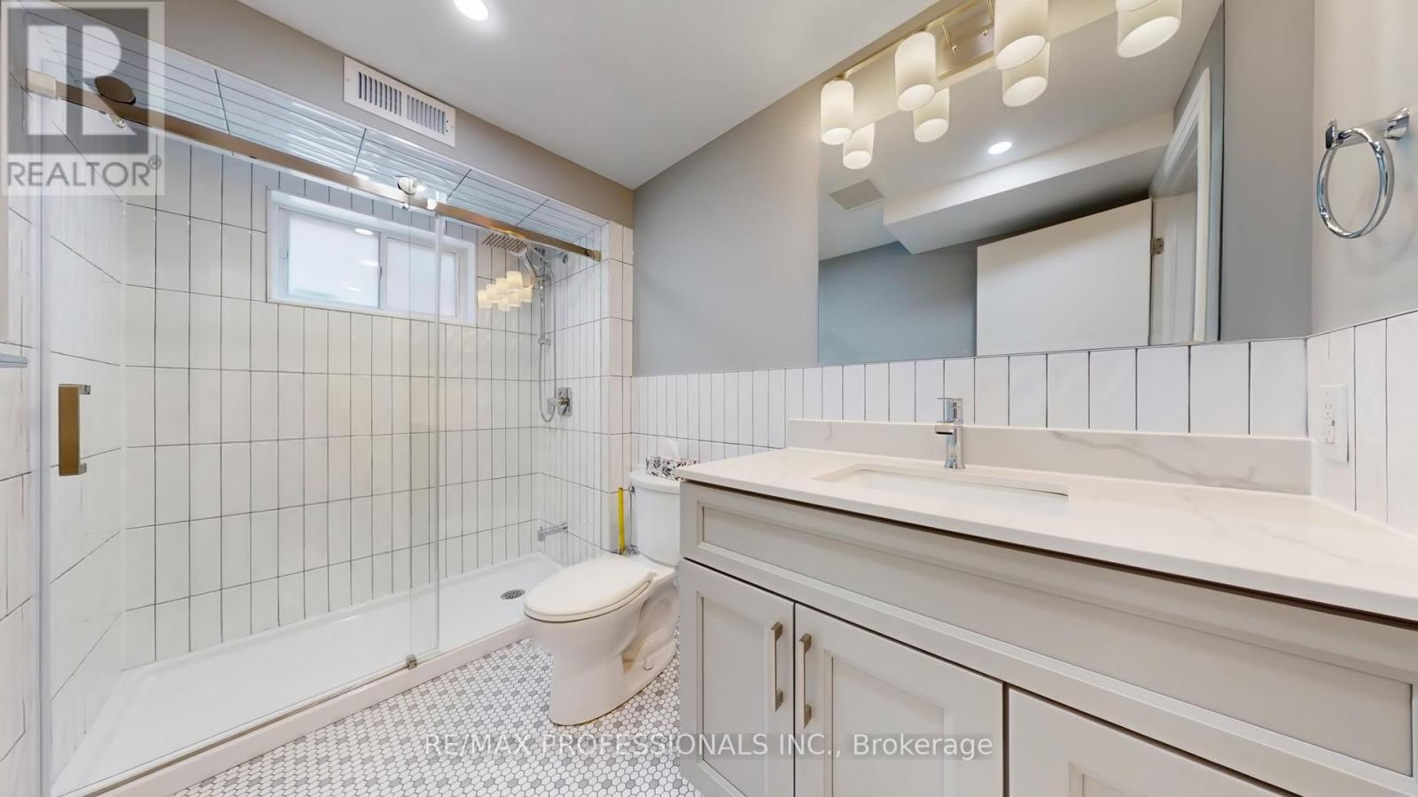 Bsmt - 44 Princess Margaret Boulevard, Toronto, Ontario  M9A 1Z6 - Photo 23 - W12971178