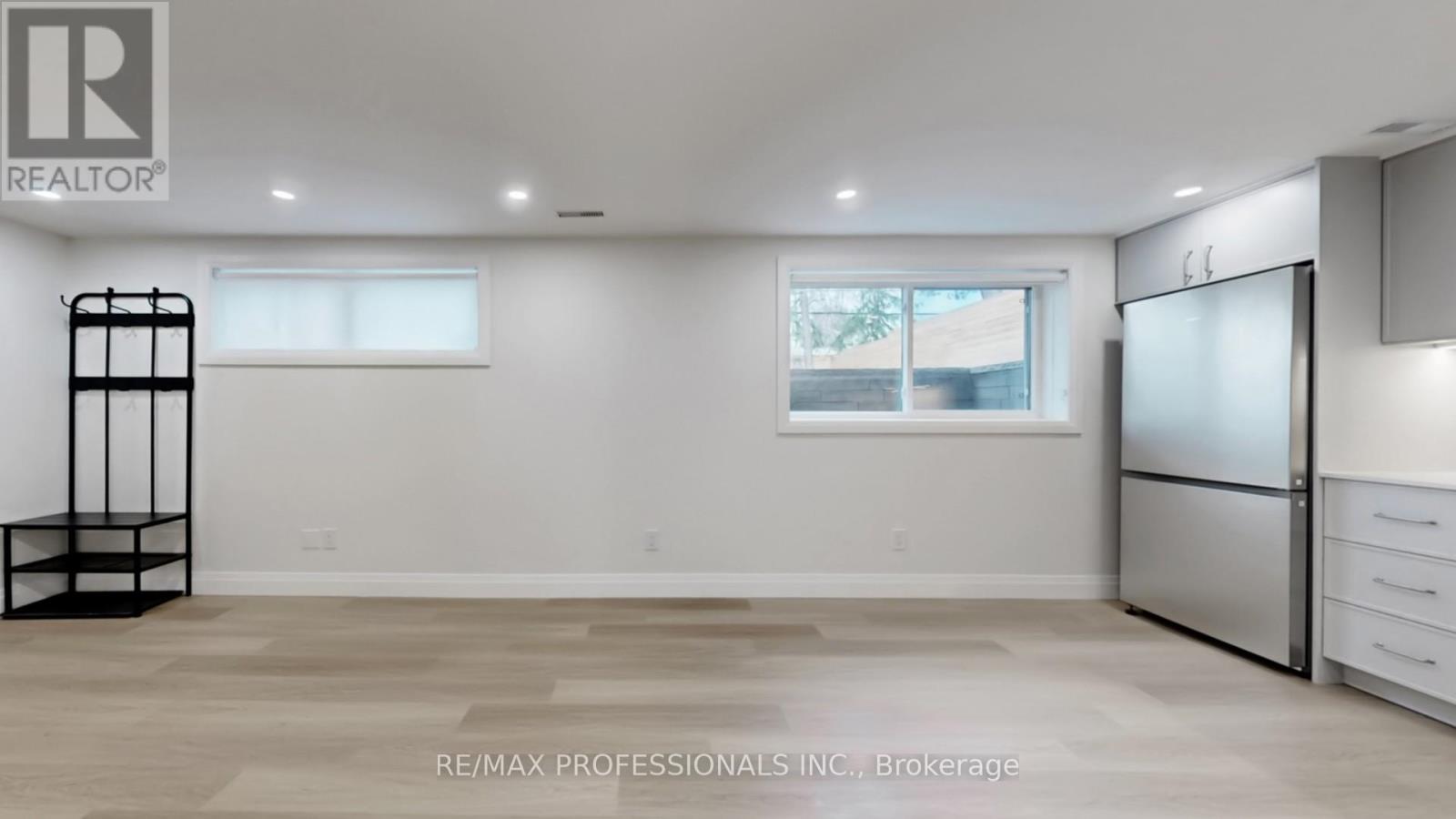 Bsmt - 44 Princess Margaret Boulevard, Toronto, Ontario  M9A 1Z6 - Photo 7 - W12971178