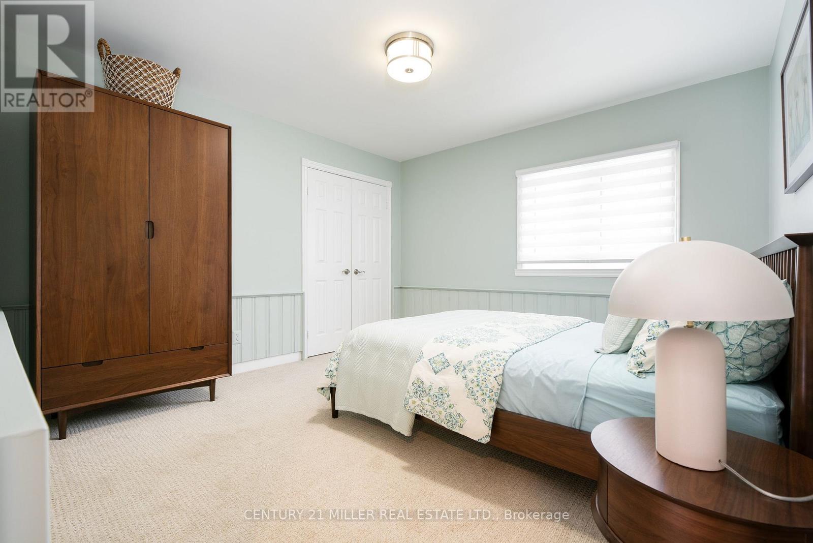 1225 Old Post Drive, Oakville (Ga Glen Abbey), Ontario  L6M 1A5 - Photo 31 - W12971234