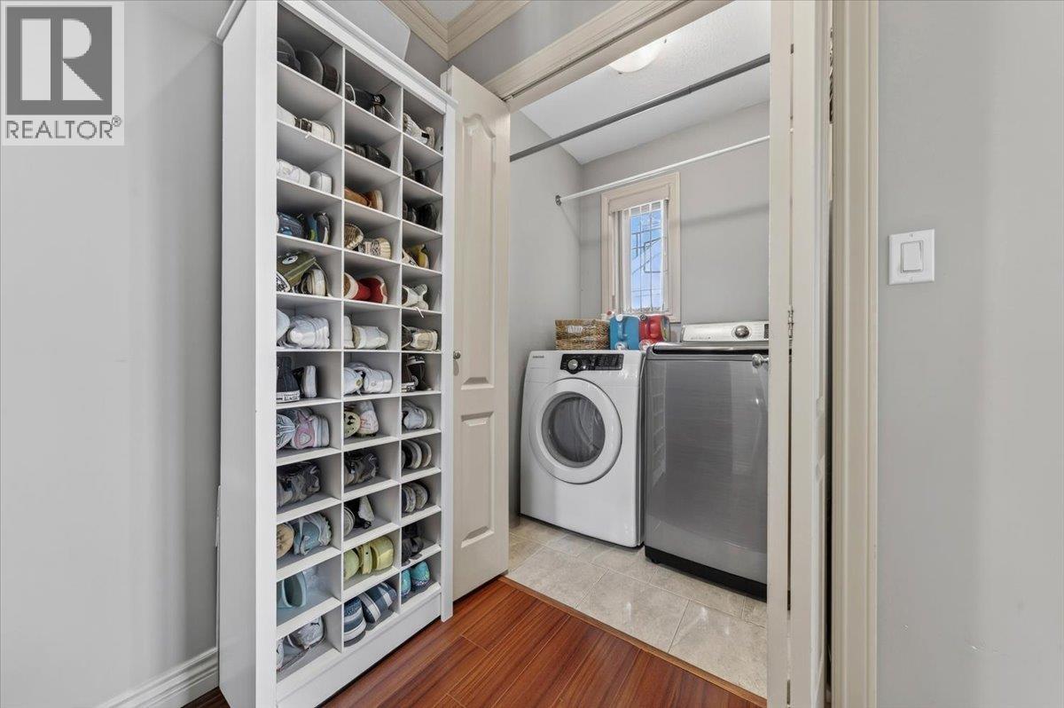 7012 Griffiths Avenue, Burnaby, British Columbia  V5E 0B2 - Photo 26 - R3107096