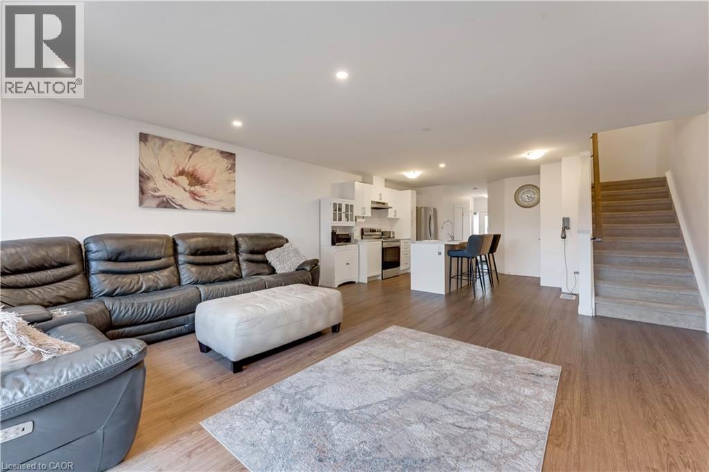 91 Pony Way, Kitchener, Ontario  N2R 0R8 - Photo 10 - 40817084