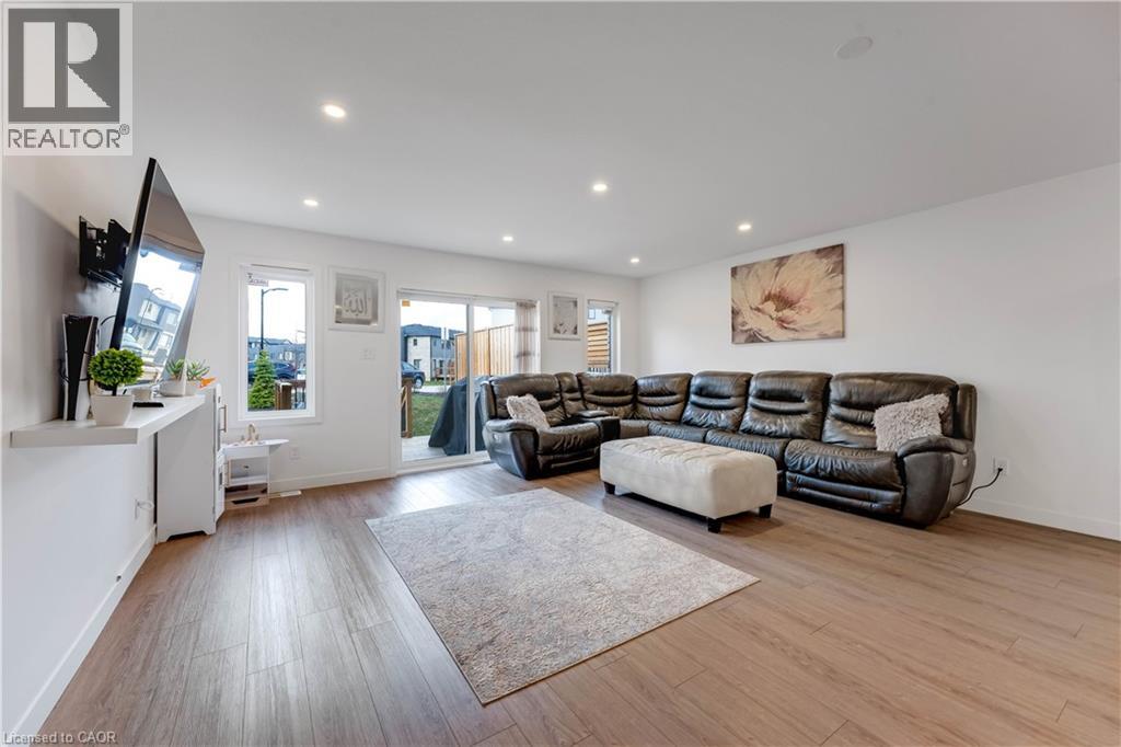 91 Pony Way, Kitchener, Ontario  N2R 0R8 - Photo 9 - 40817084