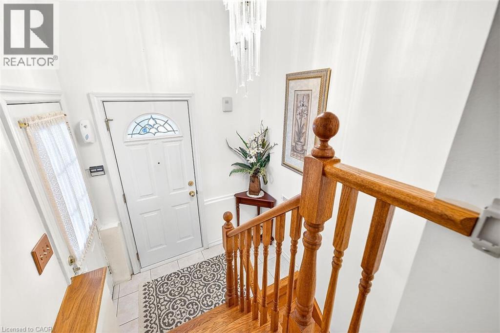 344 Enfield Road, Burlington, Ontario  L7T 4E8 - Photo 24 - 40818277