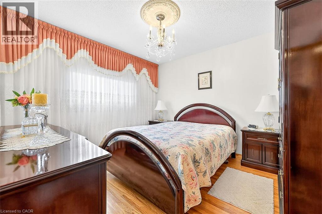 344 Enfield Road, Burlington, Ontario  L7T 4E8 - Photo 21 - 40818277