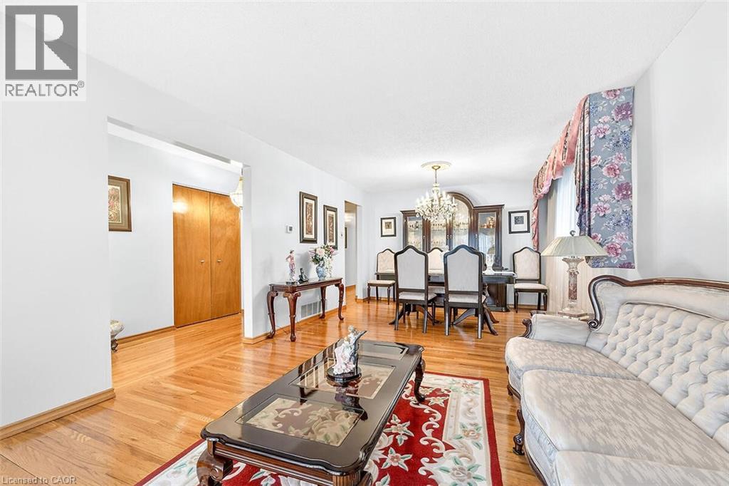 344 Enfield Road, Burlington, Ontario  L7T 4E8 - Photo 8 - 40818277